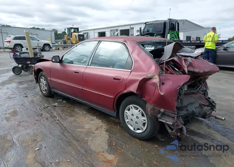 1995 Honda Accord Lx/Ex z USA, uszkodzony, nr VIN 1HGCD5637SA163047